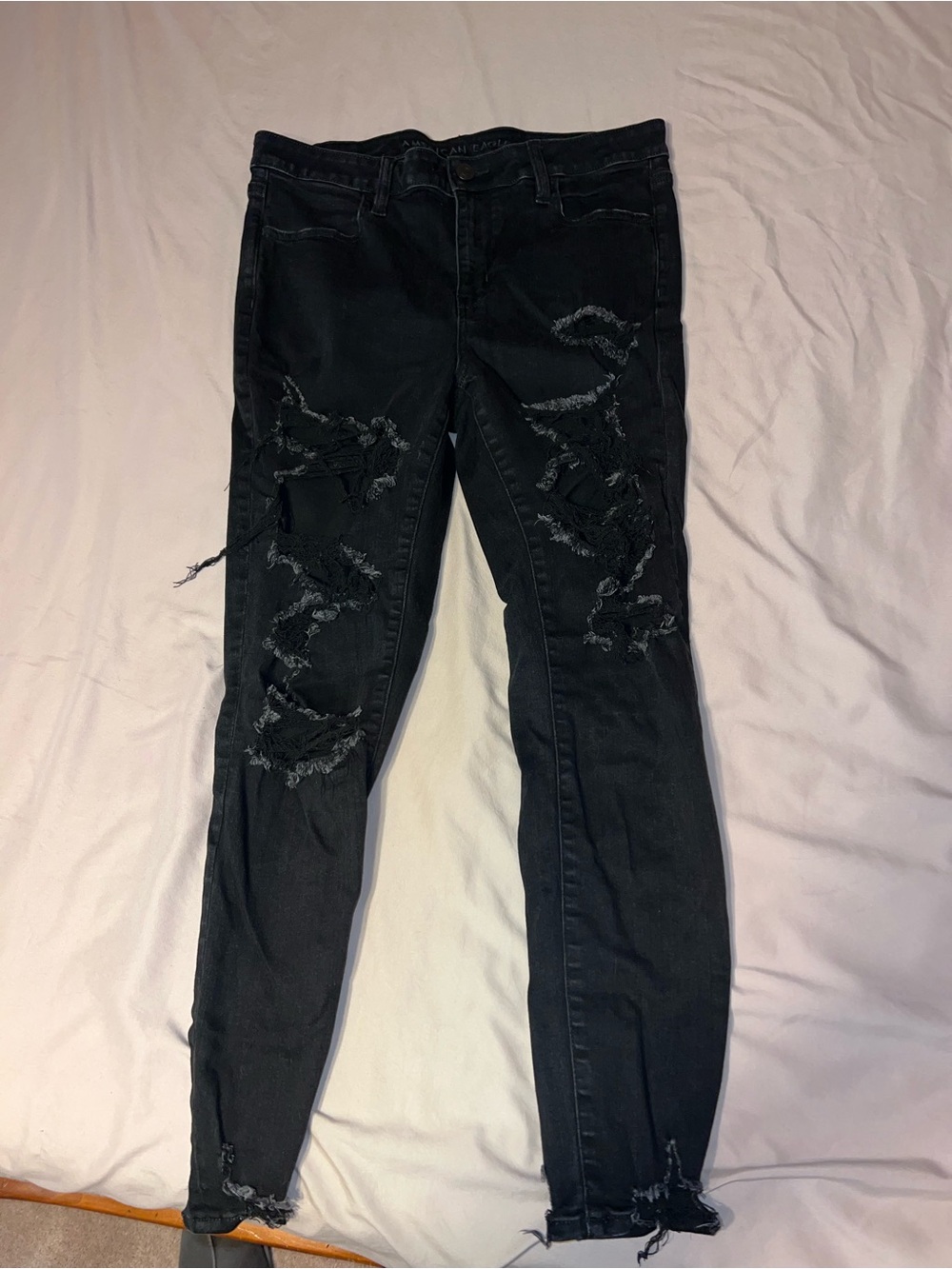 American Eagle Outfitters Black Ripped Skinny Jeans